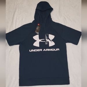 Under Armour Men's size M Dark Blue Short-sleeve Coldgear Pullover